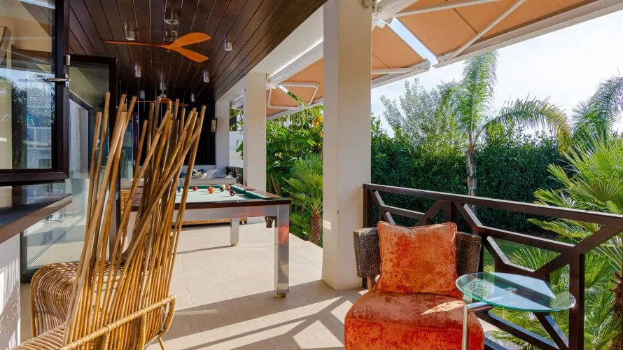 Villa de 5 dormitorios en Marbella, Spain No. 390 № 26