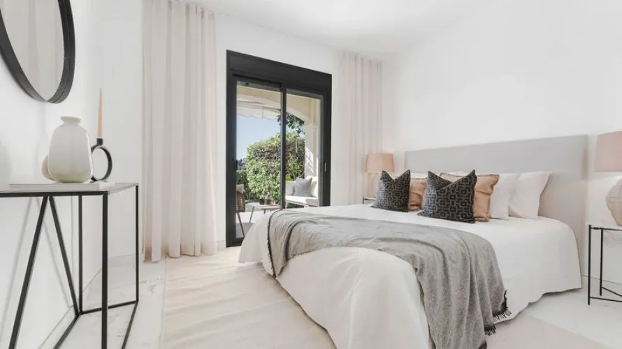 Apartamento de 3 dormitorios en Benahavís, Spain No. 418 № 15