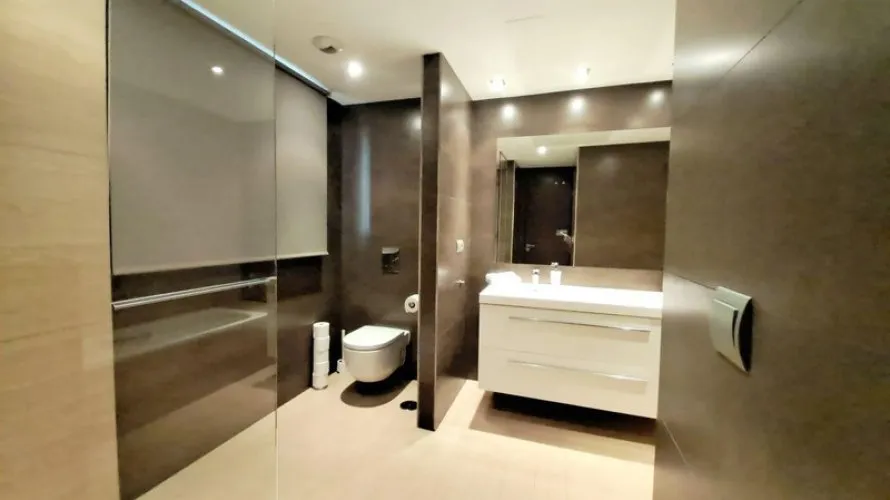 Apartamento de 4 dormitorios en Benahavís, Spain No. 455 № 3