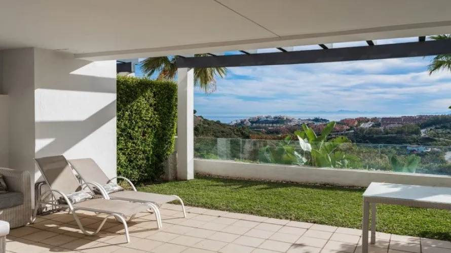 Apartamento de 2 dormitorios en Casares, Spain No. 556 № 12