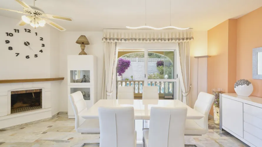 Сasa de 4 dormitorios en Benalmádena, Spain No. 1088 № 4