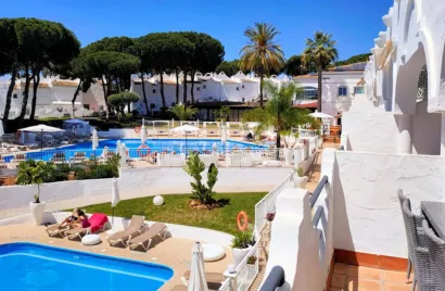 Сasa de 2 dormitorios en Marbella, Spain No. 1050