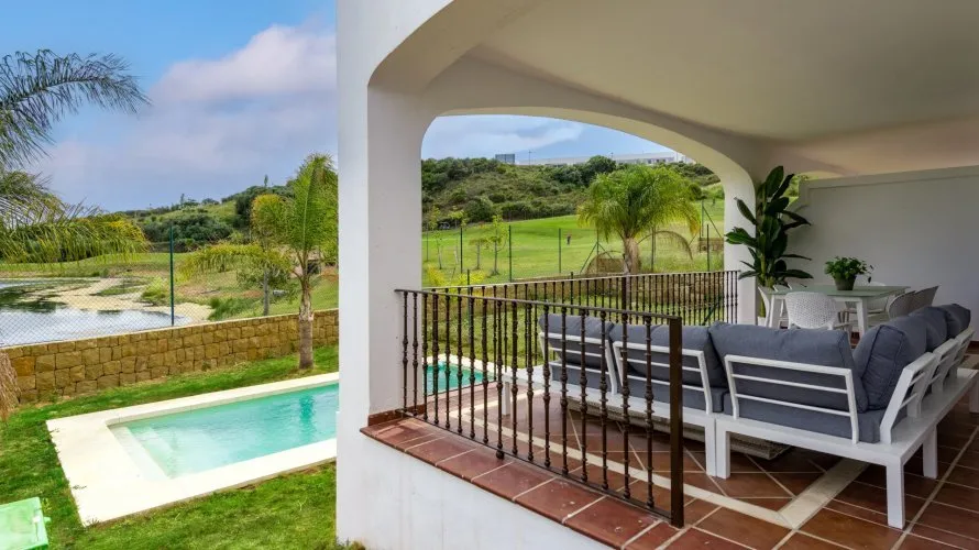 Villa de 4 dormitorios en Estepona, Spain No. 187 № 13