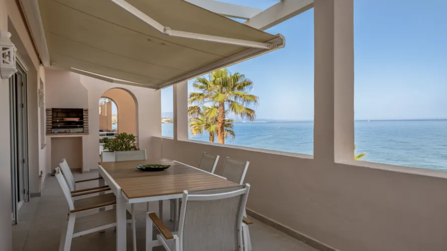 Apartamento de 3 dormitorios en Estepona, Spain No. 1073 № 4