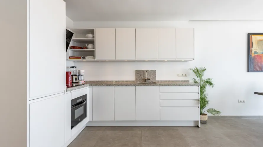 Apartamento de 2 dormitorios en Mijas Costa, Spain No. 643 № 6