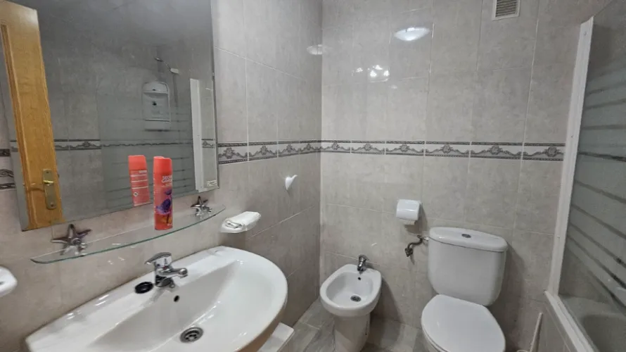 Apartamento de 2 dormitorios en Mijas Costa, Spain No. 1010 № 5