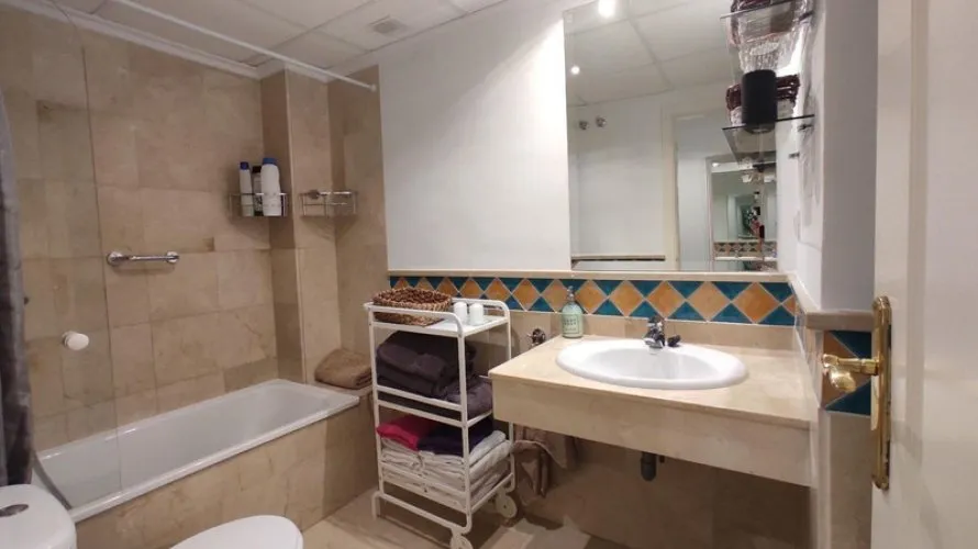 Apartamento de 1 dormitorio en Marbella, Spain No. 805 № 11