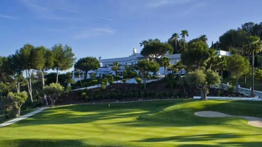 Apartamento de 2 dormitorios en Estepona, Spain No. 553 № 10