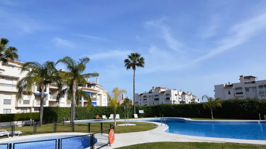 Apartamento de 2 dormitorios en Marbella, Spain No. 1075 № 13