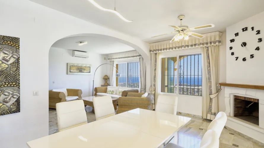 Сasa de 4 dormitorios en Benalmádena, Spain No. 1088 № 3