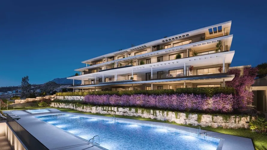 Apartamento de 2 dormitorios en Estepona, Spain No. 255 № 4