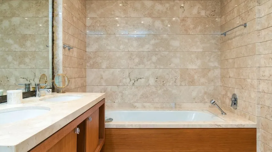 Apartamento de 3 dormitorios en Marbella, Spain No. 476 № 5