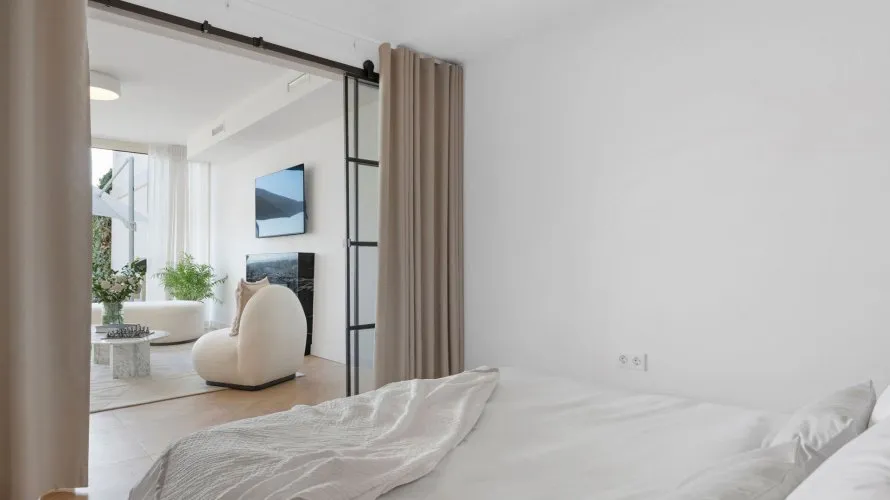 Apartamento de 4 dormitorios en Marbella, Spain No. 475 № 10