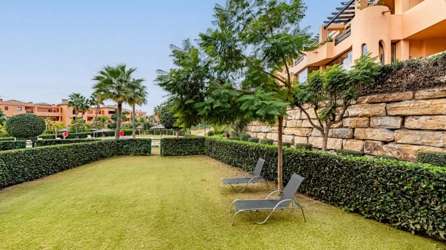 Apartamento de 2 dormitorios en Casares, Spain No. 413 № 7