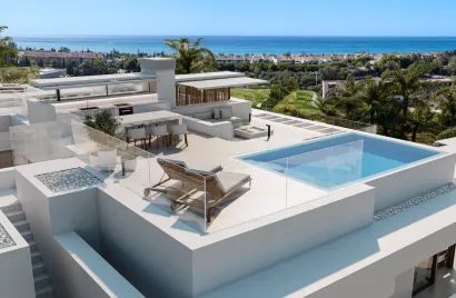 Apartamento de 5 dormitorios en Marbella, Spain No. 527