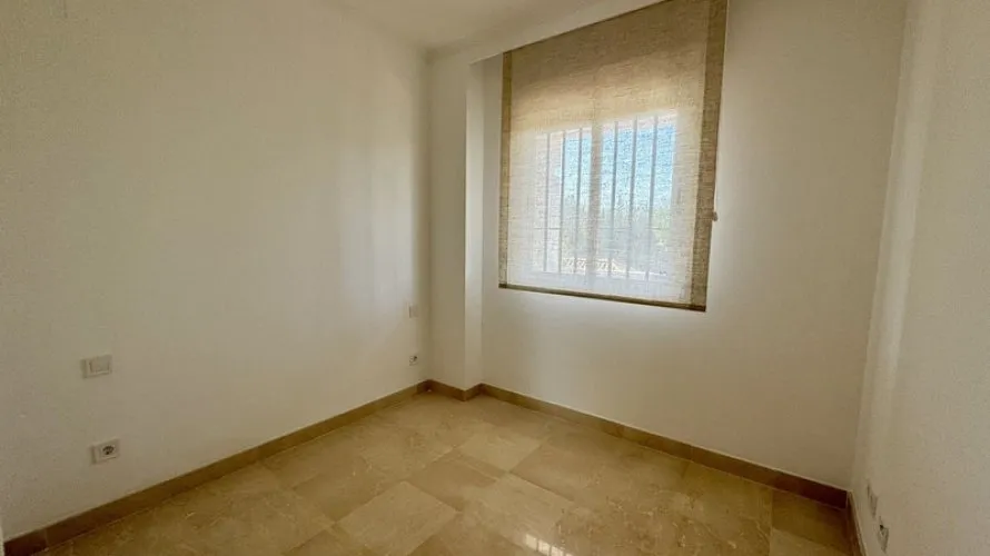 Apartamento de 2 dormitorios en Mijas, Spain No. 629 № 10