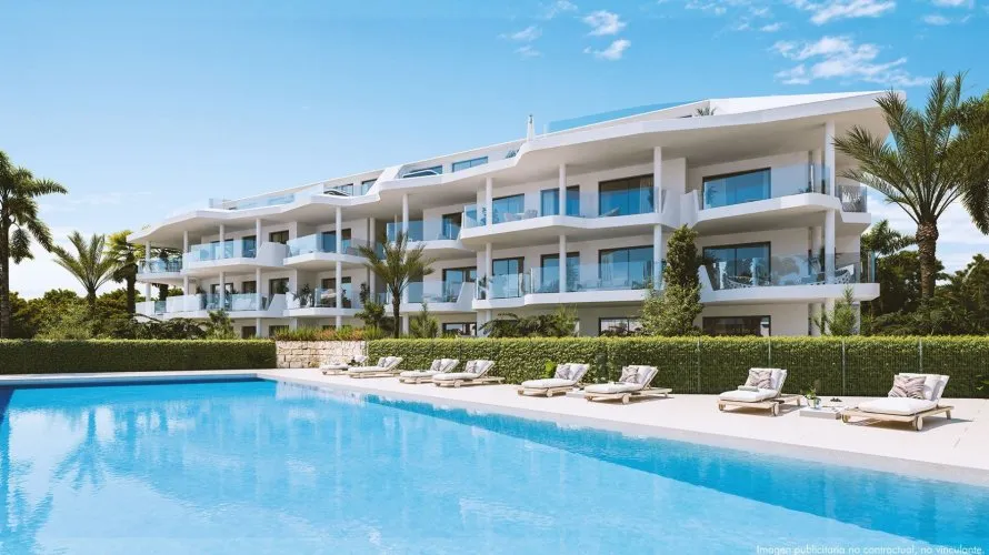 Apartamento de 3 dormitorios en Fuengirola, Spain No. 472