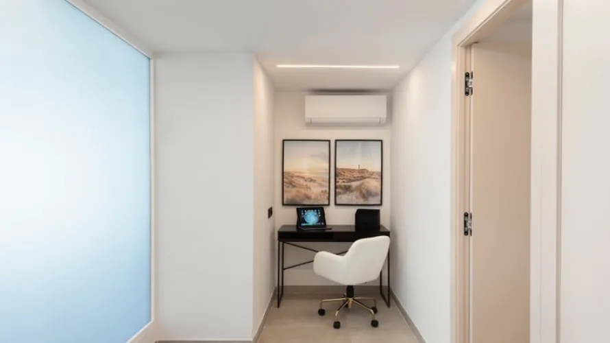 Apartamento de 2 dormitorios en Cortes (San Pedro De Alcantara), Spain No. 466 № 13