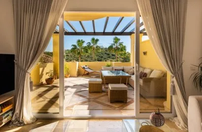 Apartamento de 2 dormitorios en Casares, Spain No. 585