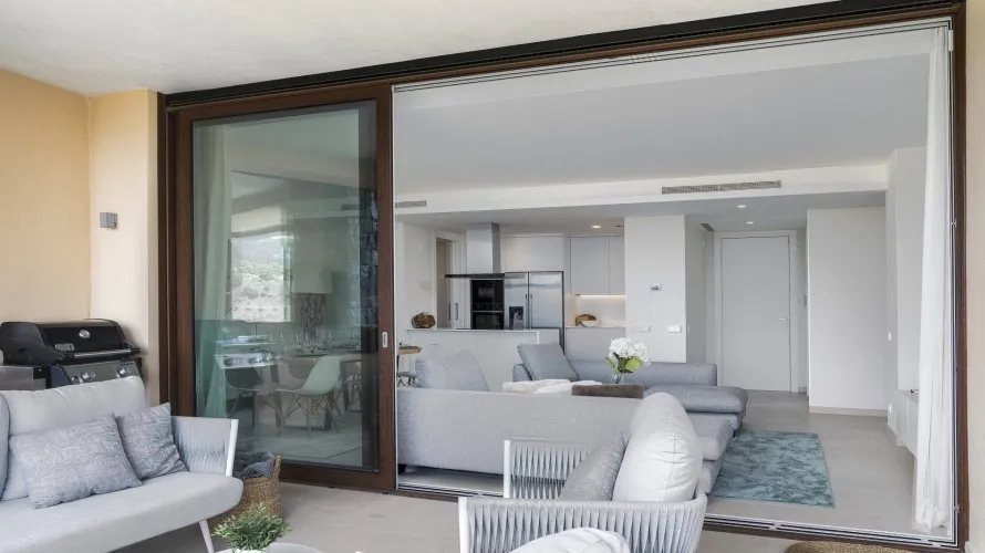 Apartamento de 2 dormitorios en Benahavís, Spain No. 477 № 4