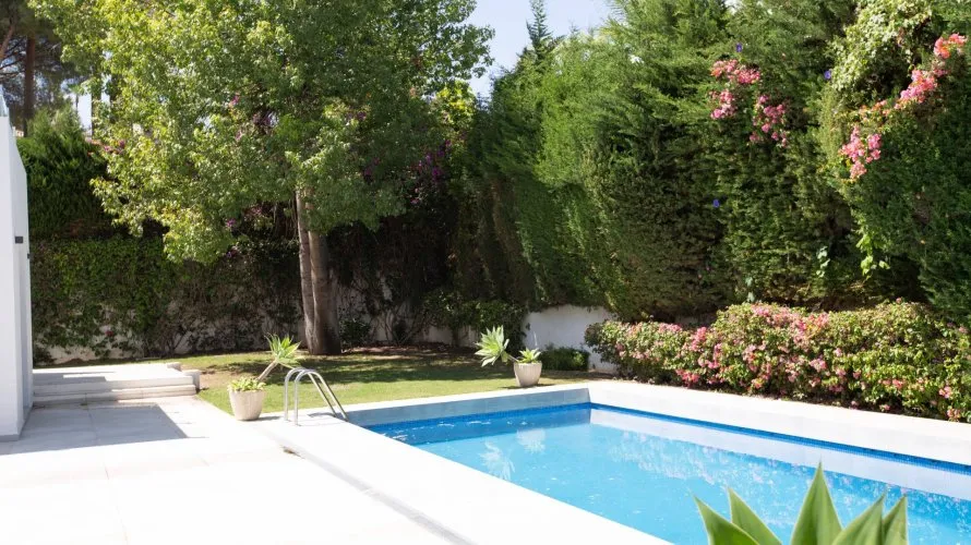 Villa de 4 dormitorios en Marbella, Spain No. 391 № 16
