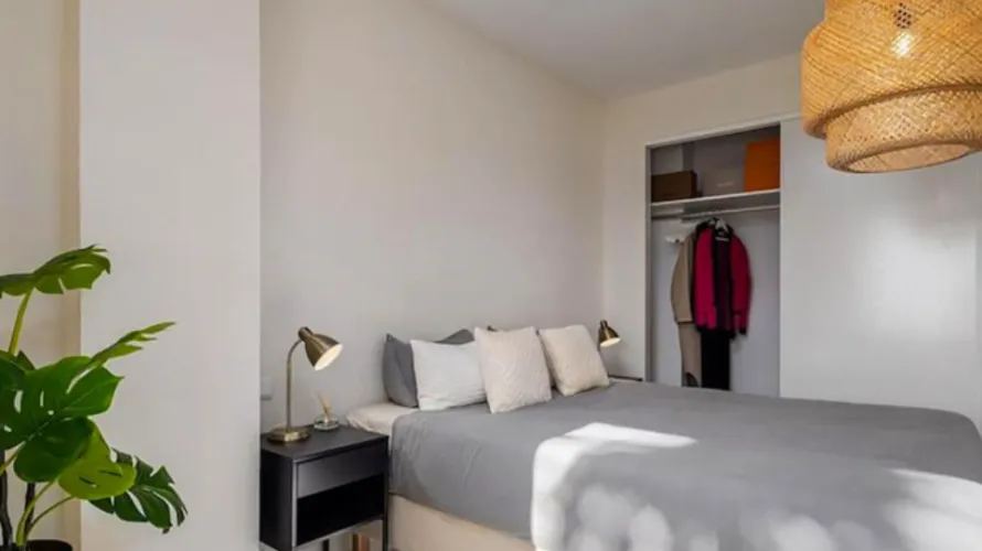 Apartamento de 2 dormitorios en Marbella, Spain No. 812 № 10