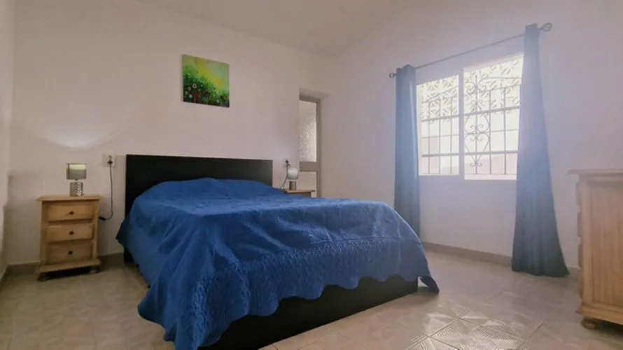 Villa de 4 dormitorios en Fuengirola, Spain No. 566 № 19