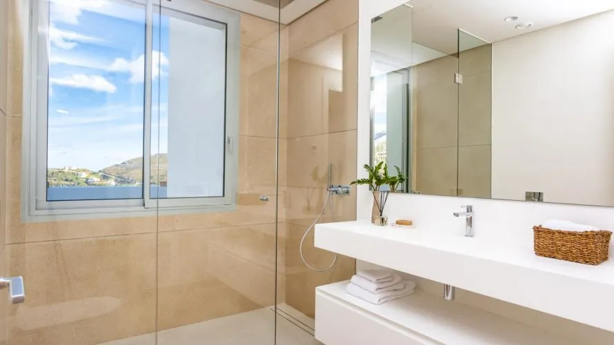 Apartamento de 3 dormitorios en Benahavís, Spain No. 407 № 7