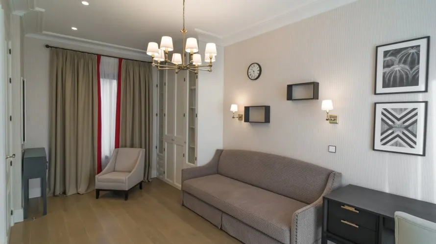 Villa de 6 dormitorios en Marbella, Spain No. 780 № 4