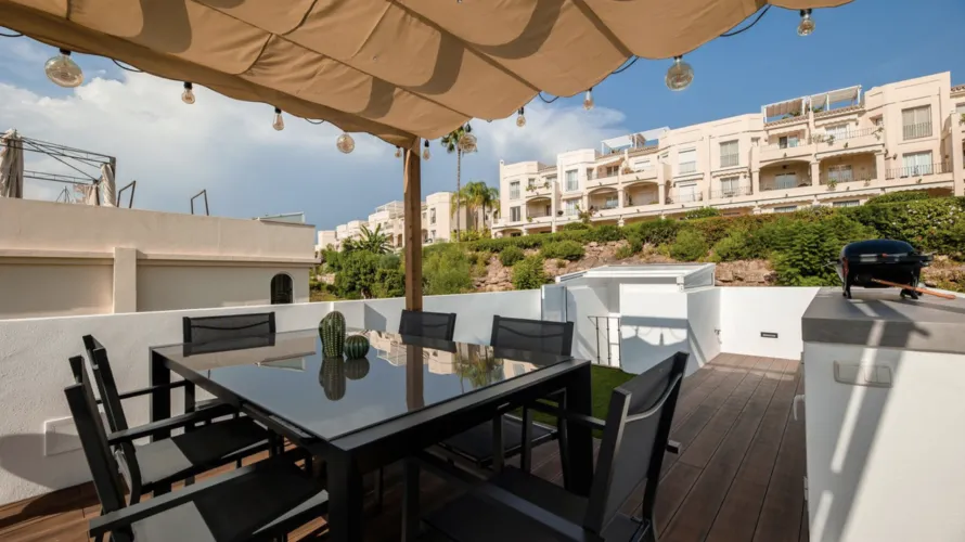 Dúplex de 3 dormitorios en Benahavís, Spain No. 733 № 9