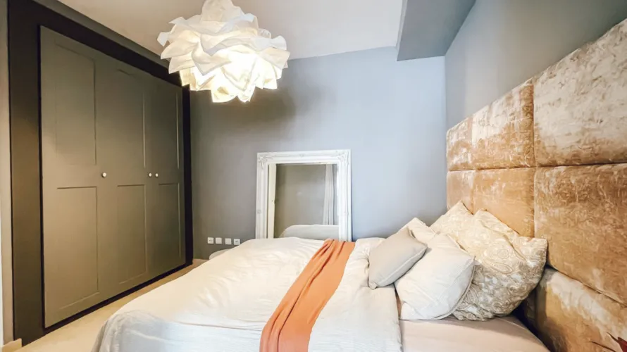 Apartamento de 2 dormitorios en Marbella, Spain No. 1047 № 10