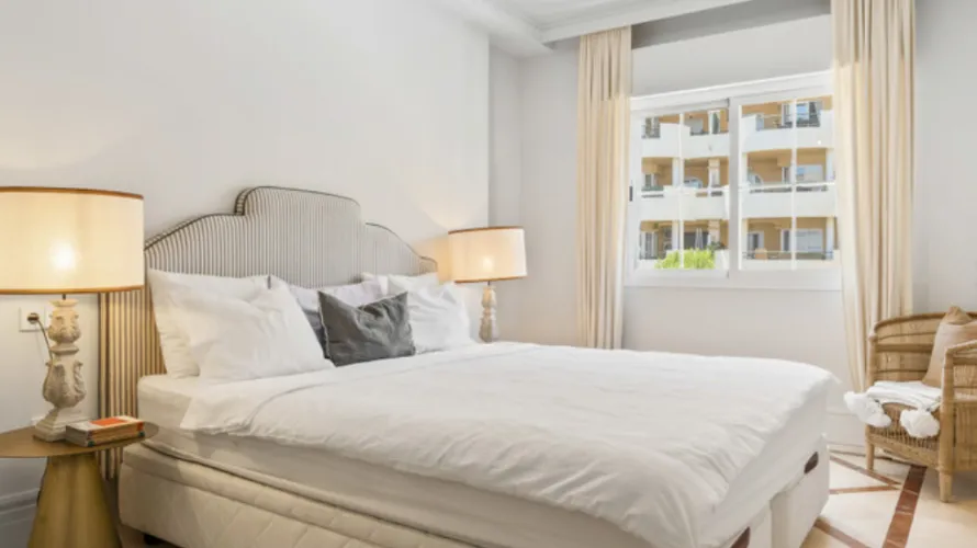 Apartamento de 1 dormitorio en Nueva Andalucía, Spain No. 1083 № 11