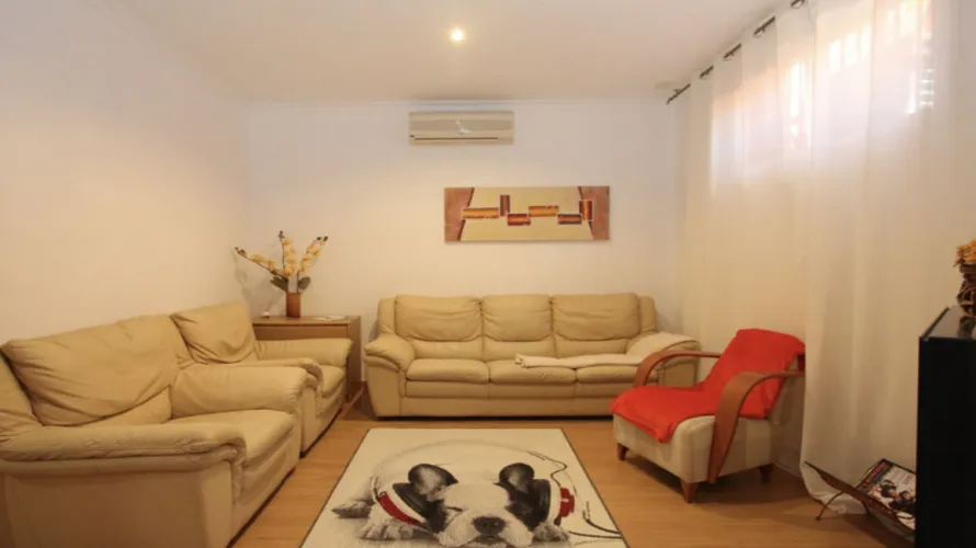 Villa de 6 dormitorios en Marbella, Spain No. 537 № 2