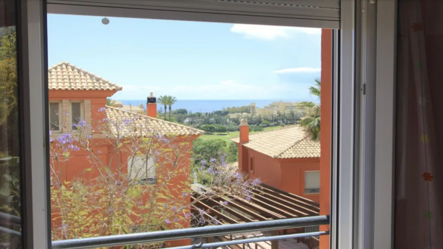 Villa de 6 dormitorios en Marbella, Spain No. 537 № 15