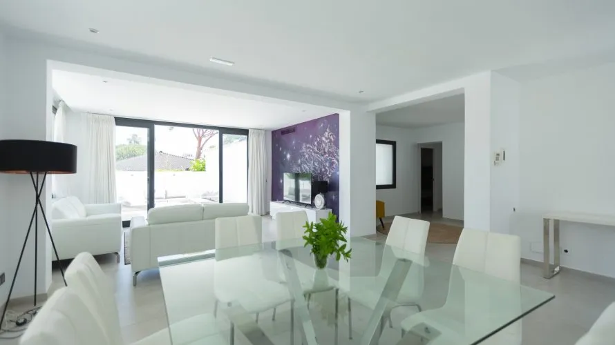 Villa de 4 dormitorios en Marbella, Spain No. 391 № 11