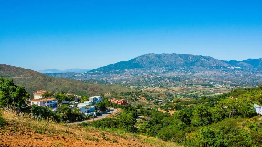Villa de 4 dormitorios en Marbella, Spain No. 264 № 6
