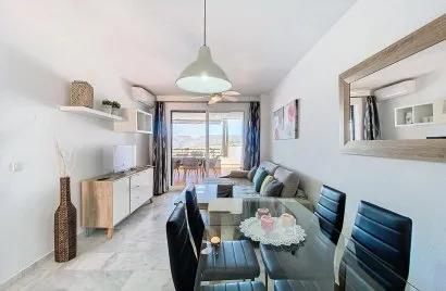 Apartamento de 2 dormitorios en Casares, Spain No. 573