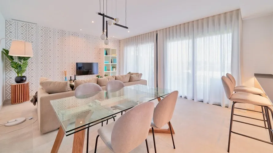Apartamento de 2 dormitorios en La Atalaya, Spain No. 192 № 8
