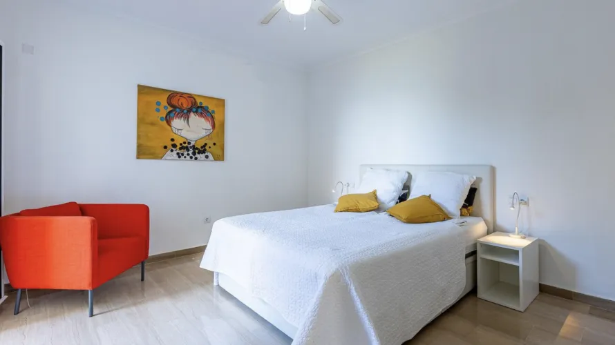 Apartamento de 2 dormitorios en Mijas Costa, Spain No. 651 № 9