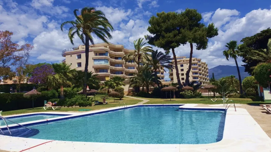 Apartamento de 2 dormitorios en Benahavís, Spain No. 620