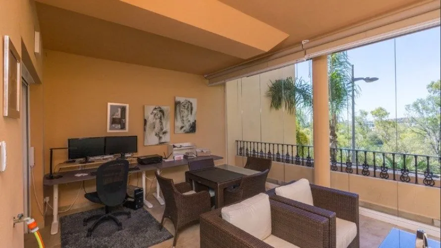 Apartamento de 1 dormitorio en Nueva Andalucía, Spain No. 857 № 12