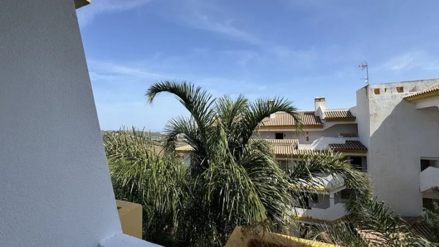 Apartamento de 2 dormitorios en Mijas, Spain No. 629 № 13