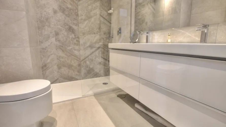 Apartamento de 2 dormitorios en Mijas Costa, Spain No. 673 № 16