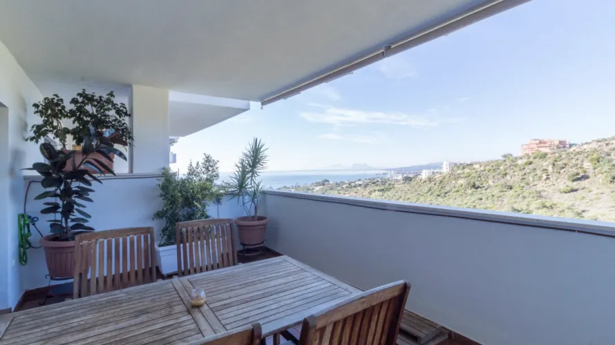 Apartamento de 2 dormitorios en Manilva, Spain No. 640 № 15