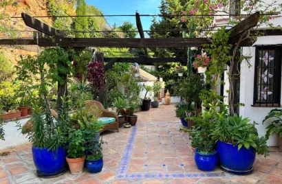 Villa de 4 dormitorios en Mijas, Spain No. 990
