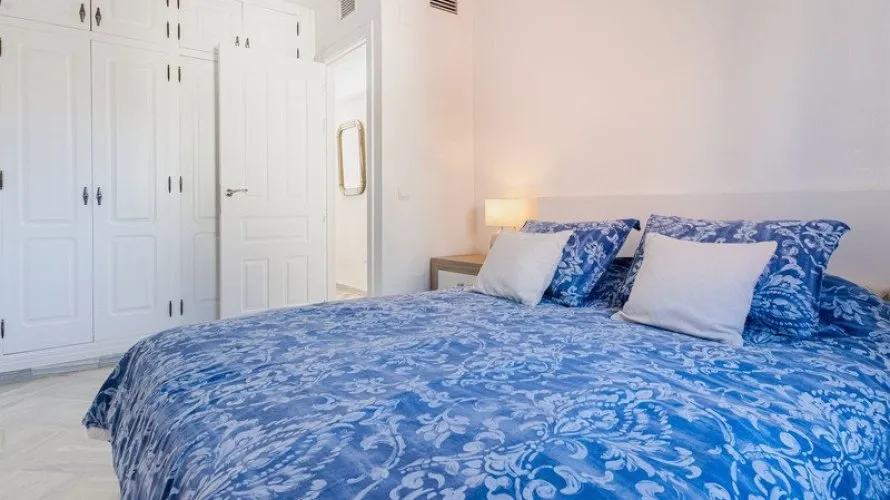 Casa adosada de 3 dormitorios en Estepona, Spain No. 712 № 24