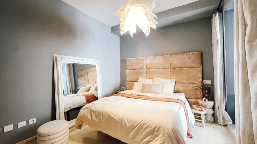Apartamento de 2 dormitorios en Marbella, Spain No. 1047