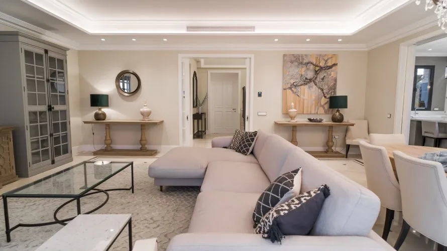 Villa de 6 dormitorios en Marbella, Spain No. 780 № 5