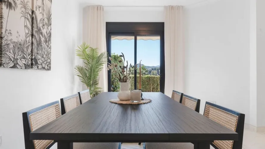 Apartamento de 3 dormitorios en Benahavís, Spain No. 418 № 20