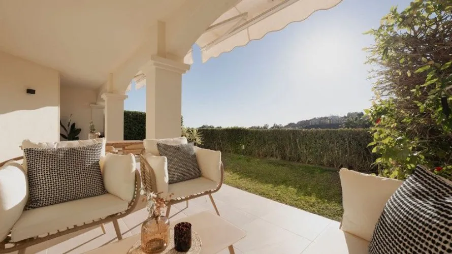Apartamento de 3 dormitorios en Benahavís, Spain No. 418 № 28
